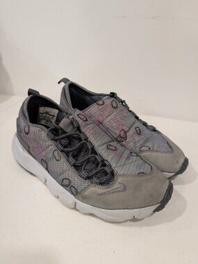 NIKE AIR FOOTSCAPE NM PREMIUM QS Sakura GREY-PINK BLAST SZ 8